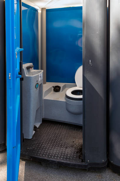 Portable restroom solutions in Clyde Hill, WA